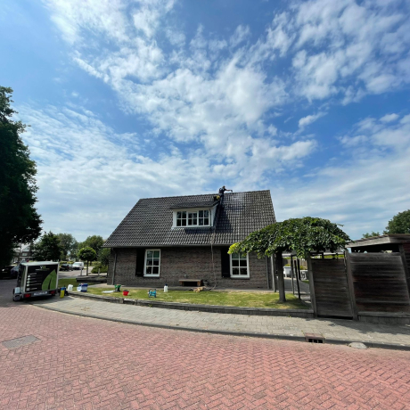 eaa3bf0b-68b2-4af1-bc83-f10c3c610786